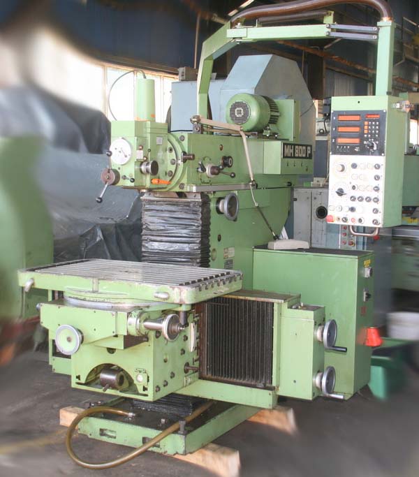 Фото инструментального фрезерного верстата MAHO 800